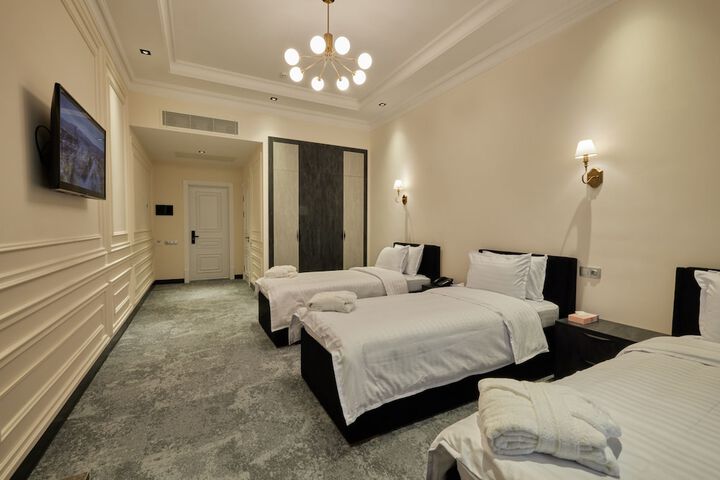 Room 15 of 31