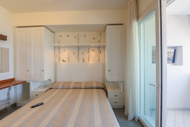 Room 22 of 78