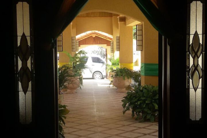 Hotel 3 of 42