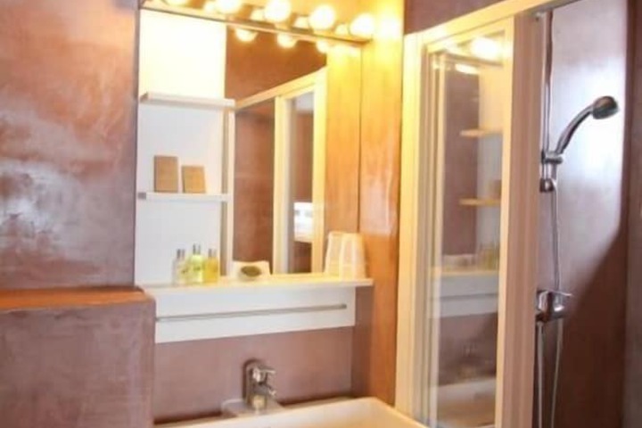 Room 20 of 92
