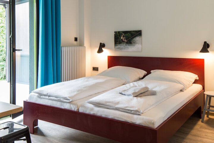 Room 3 of 31