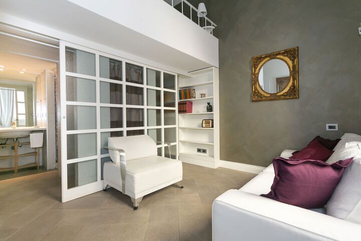 Room 11 of 29