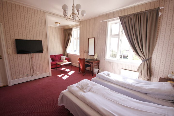 Room 20 of 74