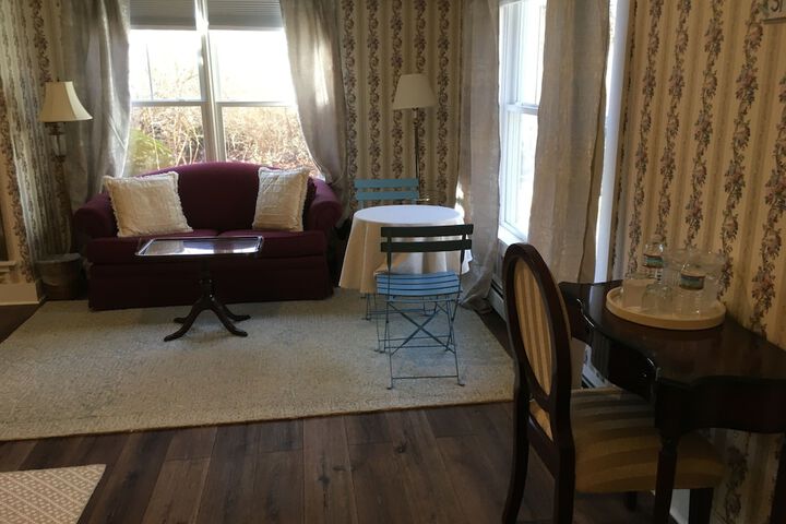 Room 26 of 60
