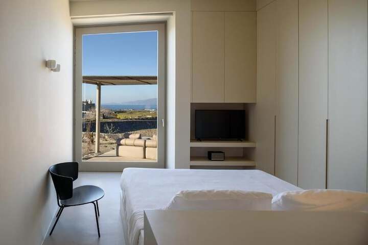 Room 13 of 54