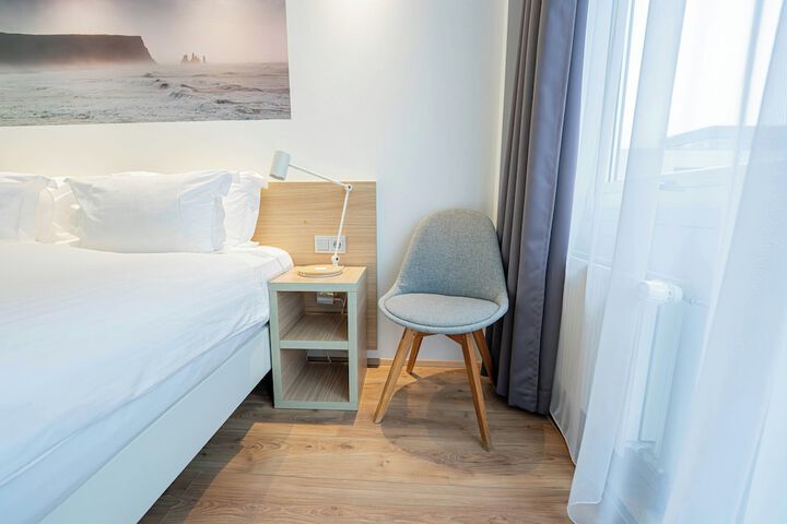 Room 15 of 31