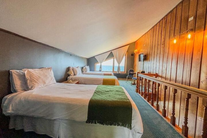 Room 28 of 56