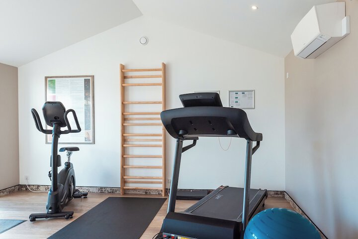 Health and Fitness 52 of 77