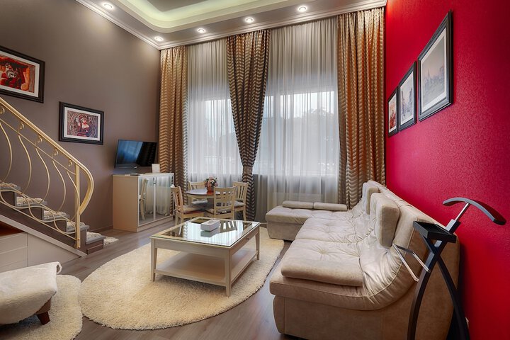 Room 56 of 73
