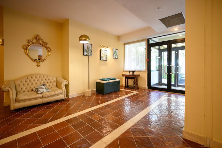 Hotel Lobby