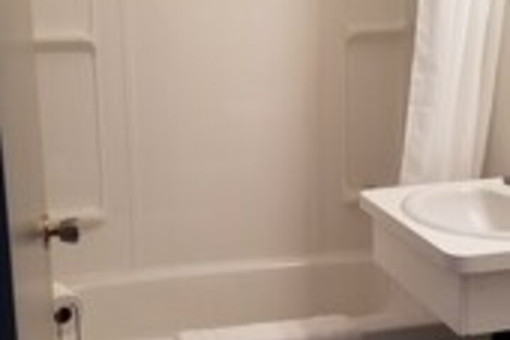 Room 2 of 51