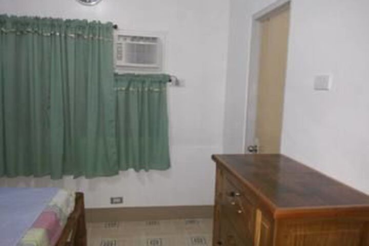 Room 7 of 29