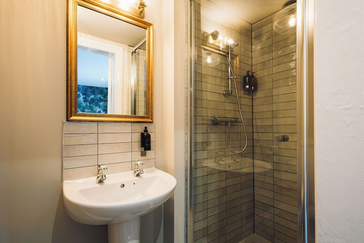 Bathroom Interior Photo