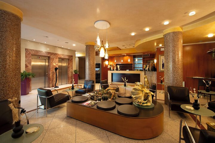Hotel Interior 4 of 46