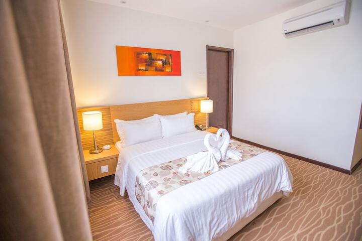 Room 5 of 22