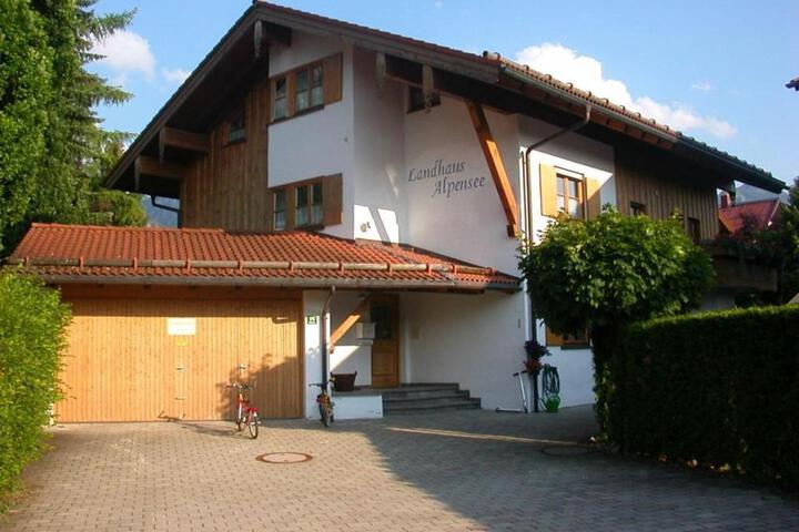 Property image 3