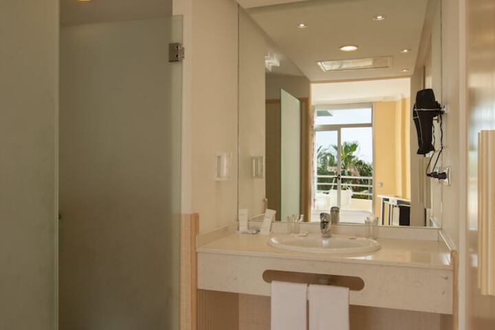 Bath Amenities