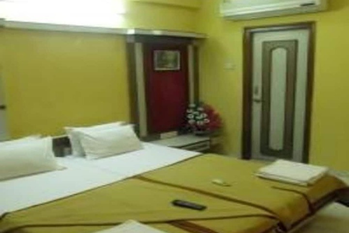 Room 12 of 41
