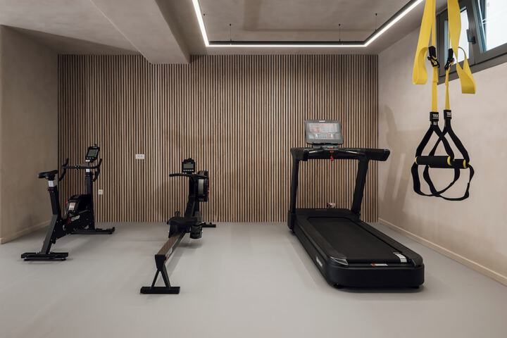 Health and Fitness 216 of 294