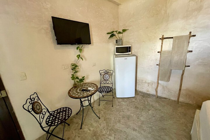 Room 10 of 97