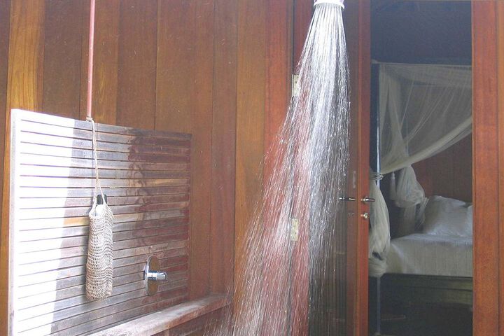 Room 10 of 20