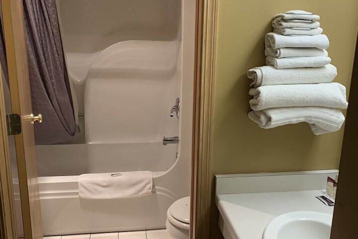 Room 28 of 31