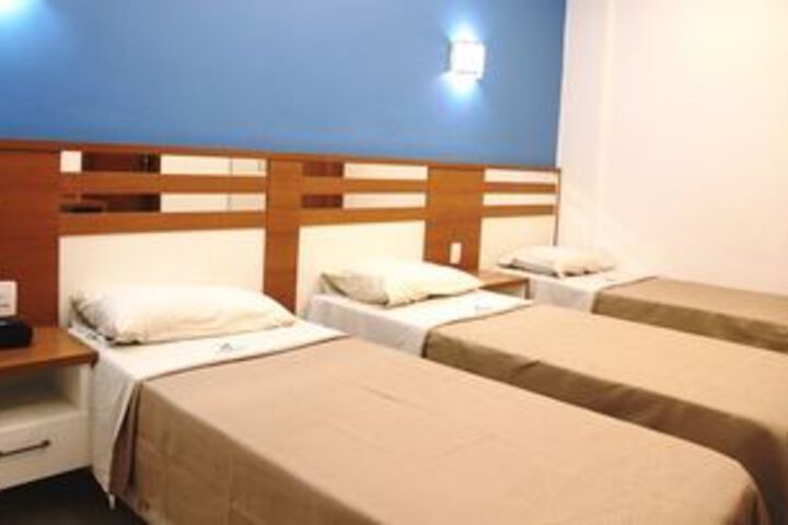 Room 34 of 78