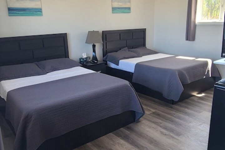 Room 3 of 7
