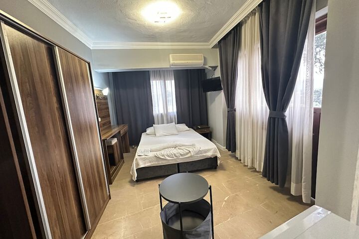 Room 22 of 55