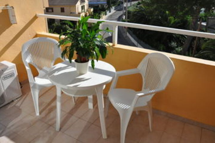 Terrace/Patio 2 of 28