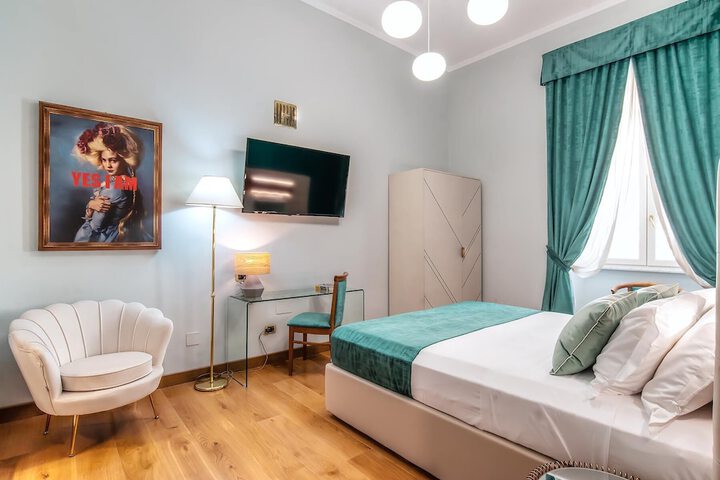 Room 44 of 97