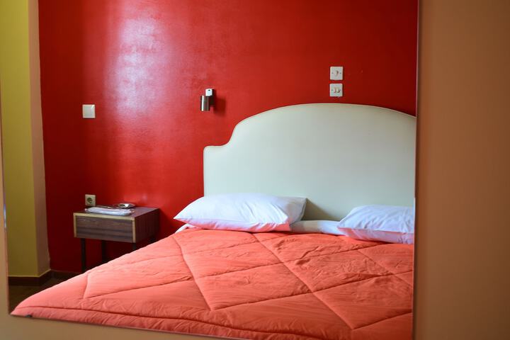 Room 24 of 55