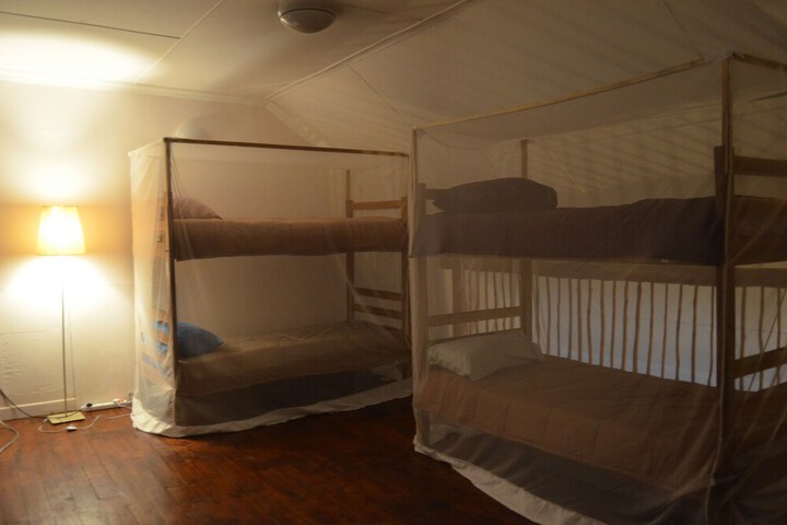 Room 5 of 63