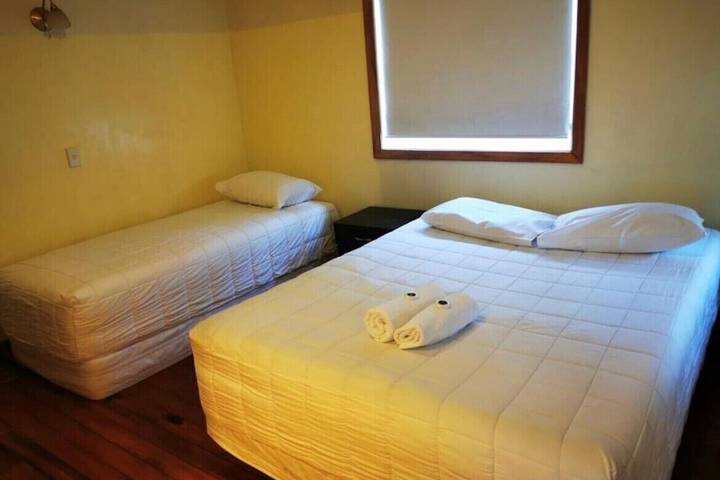 Room 5 of 14