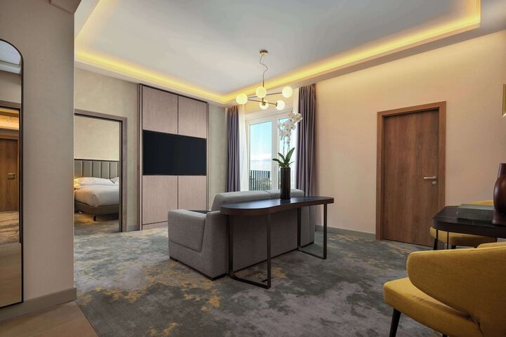 Room 81 of 190