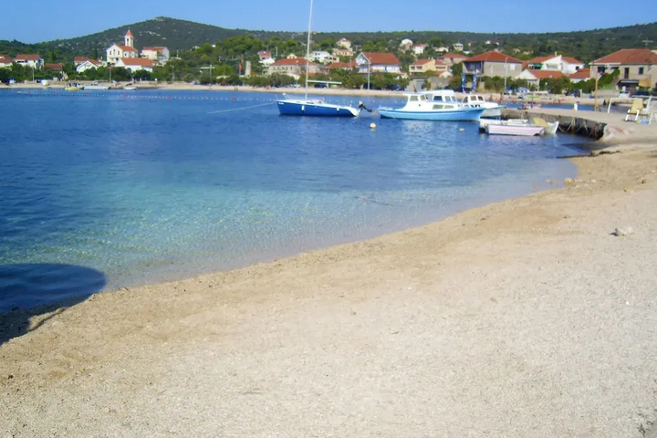Beach 16 of 25