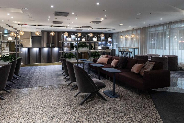 Hotel Lobby