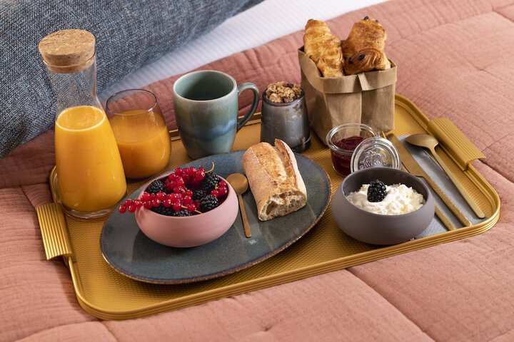 Breakfast/Coffee Service 63 of 76