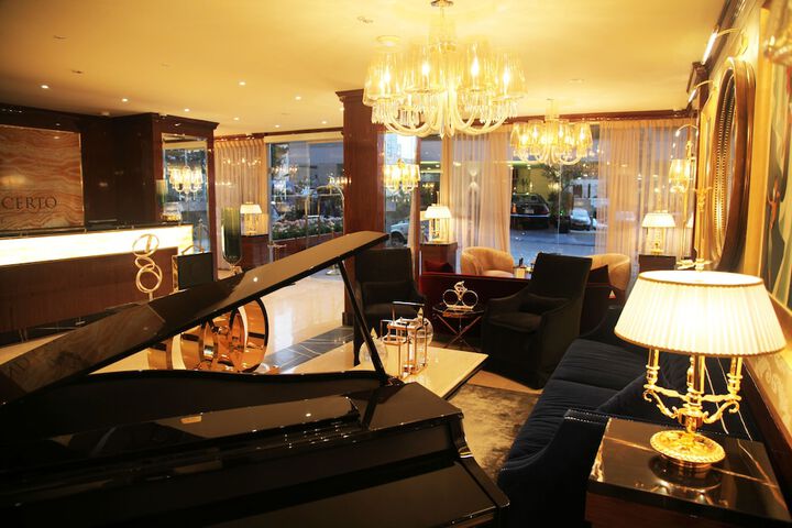 Hotel Interior 4 of 35