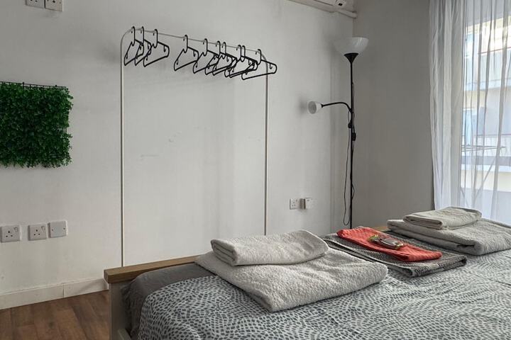 Room 7 of 14