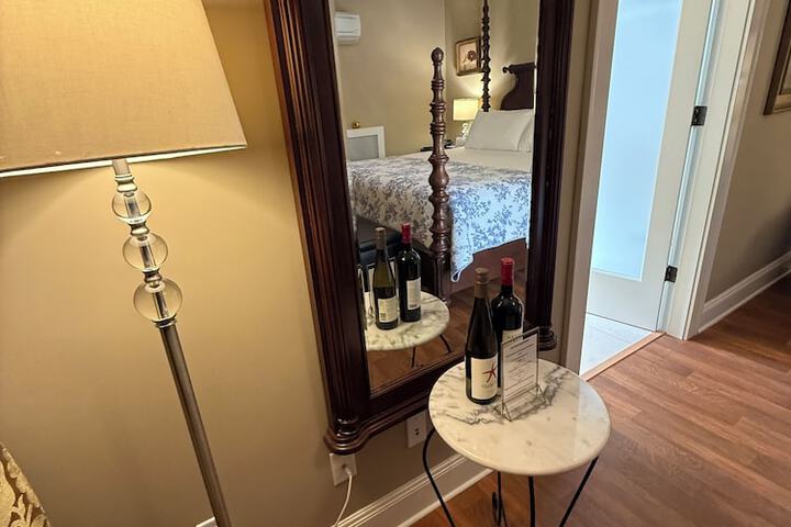 Room 13 of 46