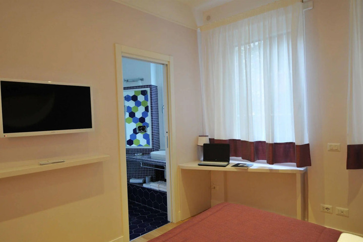Photo 19