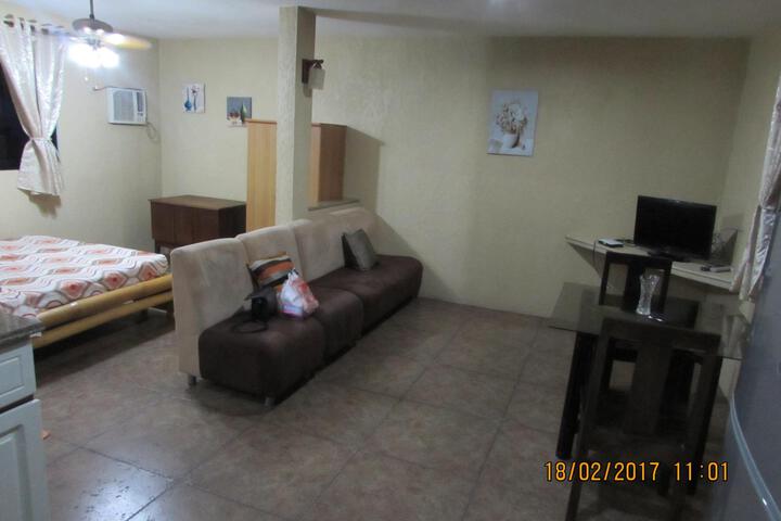 Room 6 of 6