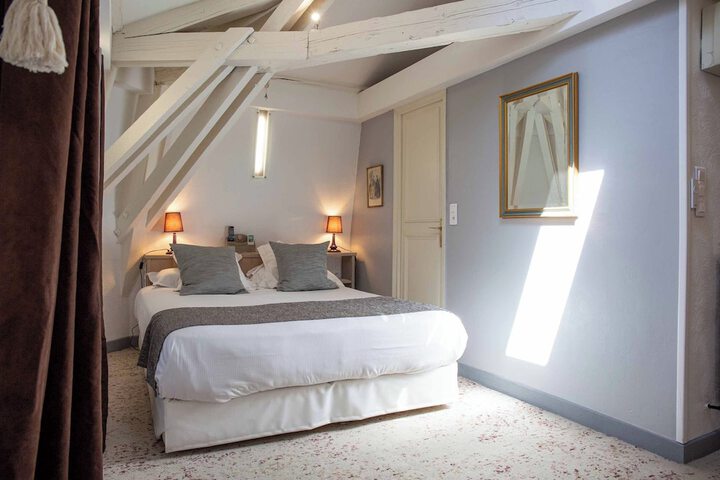 Room 13 of 78