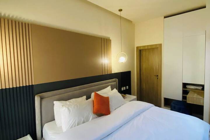 Aden 360 by Intra