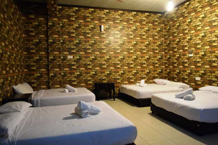 Room 3 of 26