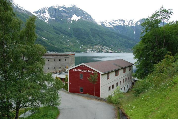 Property image 1