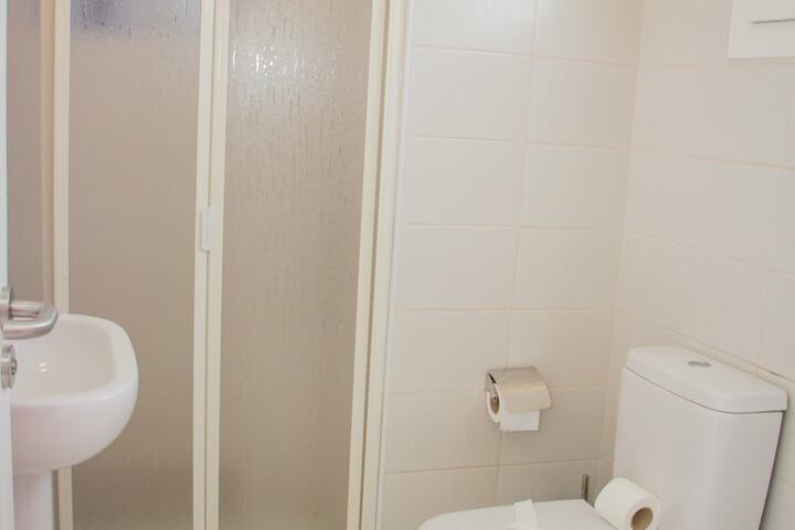 Room 18 of 37