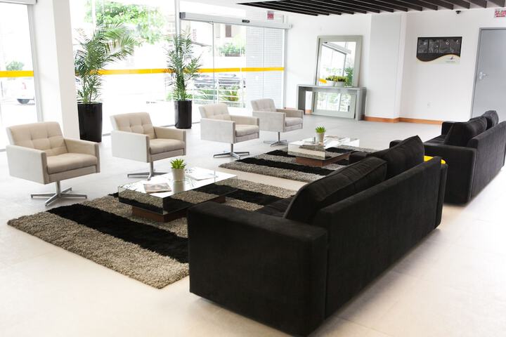 Guest Lobby