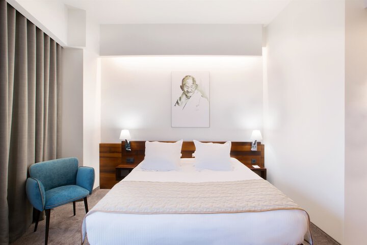 Room 15 of 59